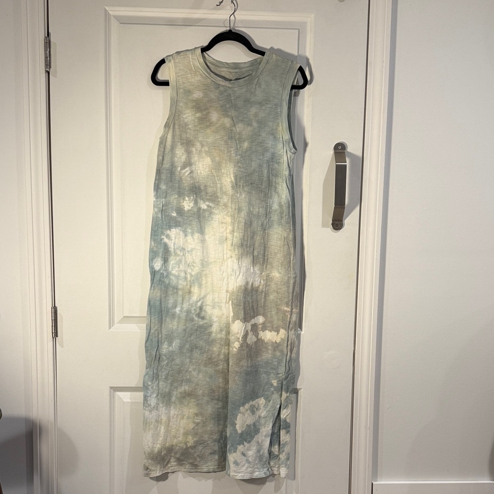 Universal threads Sleeveless Tie-Dye Maxi Dress